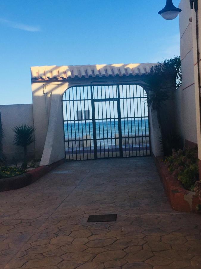Preciosa Casita Junto Al Mar Villa Roquetas de Mar Bagian luar foto